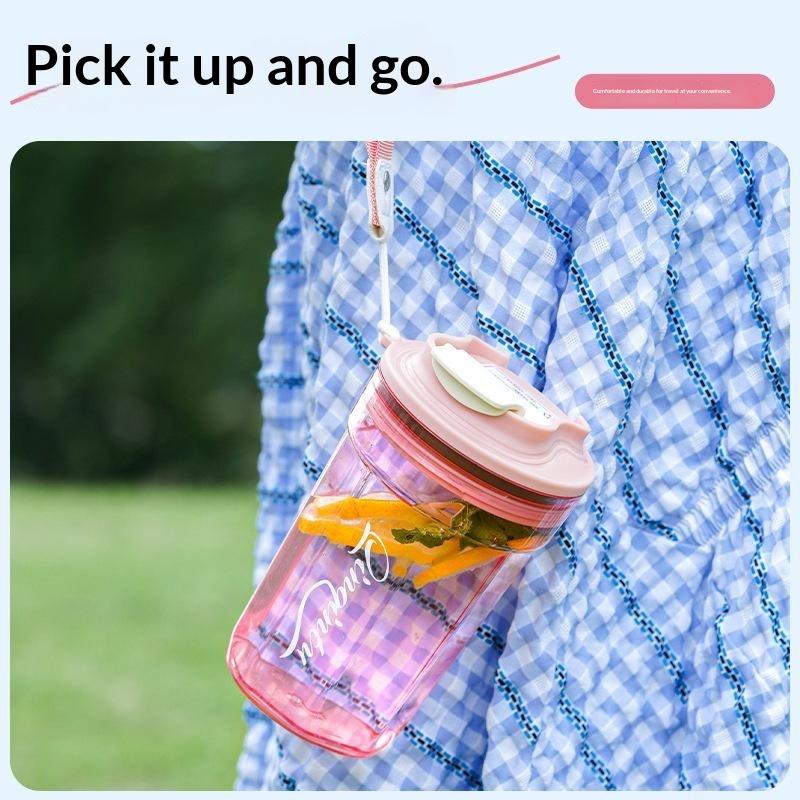 Outdoor Camping Food - 20oz Clear Plastic Coffee Cup Food